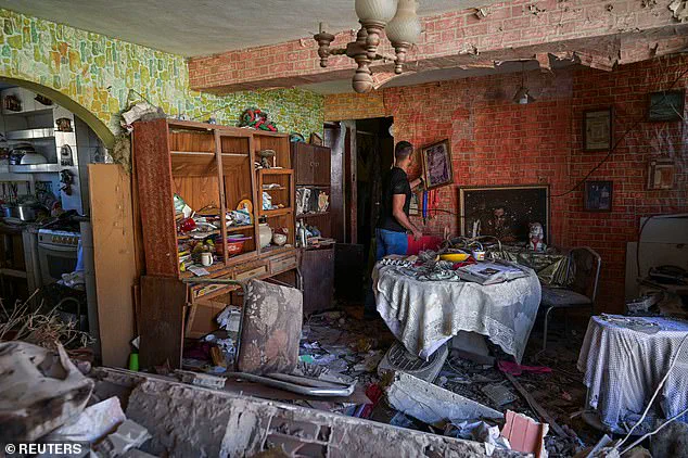 US Raid in Venezuela Leaves Devastation and Controversy Over Civilian Casualties