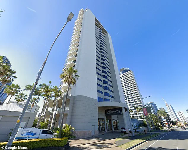 Controversy Erupts as Teenagers Caught Perched Precariously on Hotel Rooftop, Sparking Outrage Across Australia