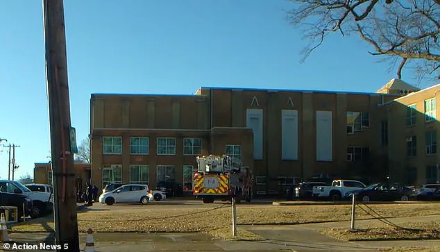 Car Crash at Tennessee High School Sends Students Into Panic