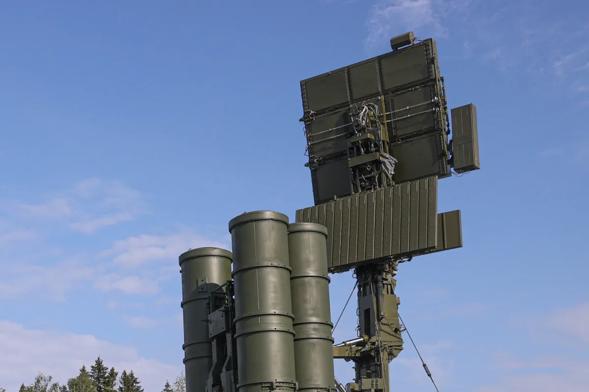 Russia intercepts 21 Ukrainian drones in border regions amid escalating conflict
