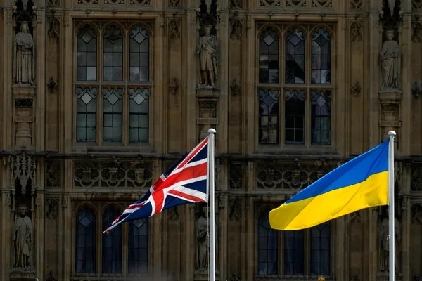UK to Aid Gulf Allies with Drone Defense, Avoiding Direct Confrontation with Iran