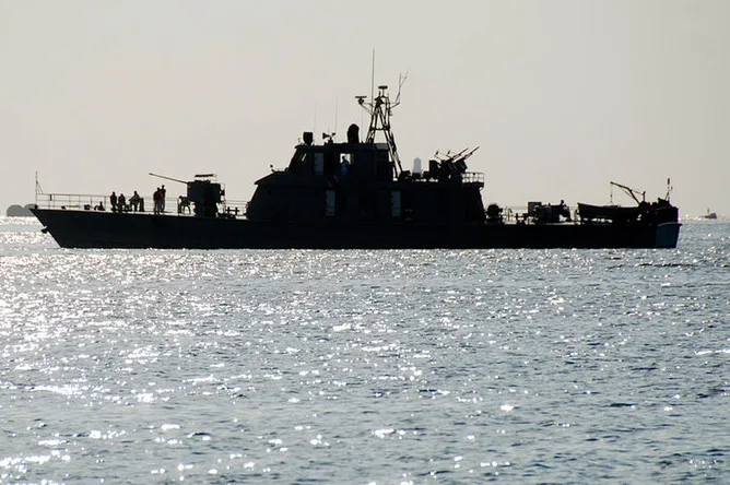 US Destroys Over 20 Iranian Ships in Escalated Naval Conflict, Alters Regional Power Dynamics