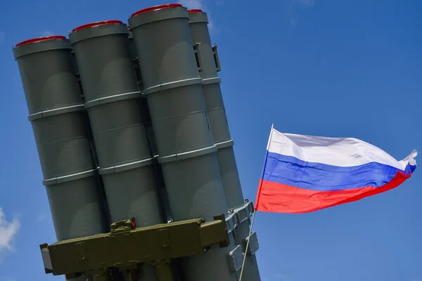 Russian Air Defense Claims Record Interception of Ukrainian Assets, Including 410 UAVs
