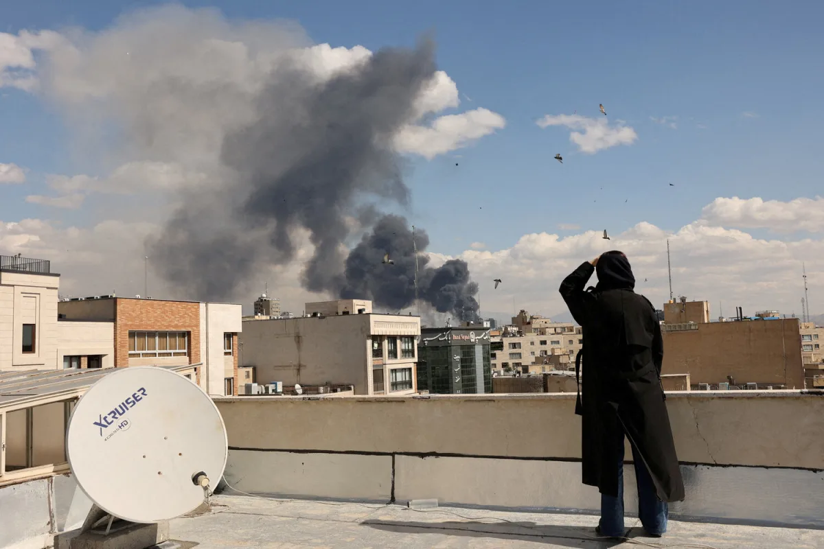 Explosion Shocks Isfahan as Air Strikes Target Aviation College Amid Escalating Regional Tensions