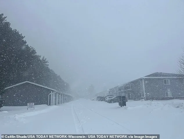Unprecedented Storm Sparks Tornado Warnings Across 9 States as Millions Face Severe Weather and Power Outages