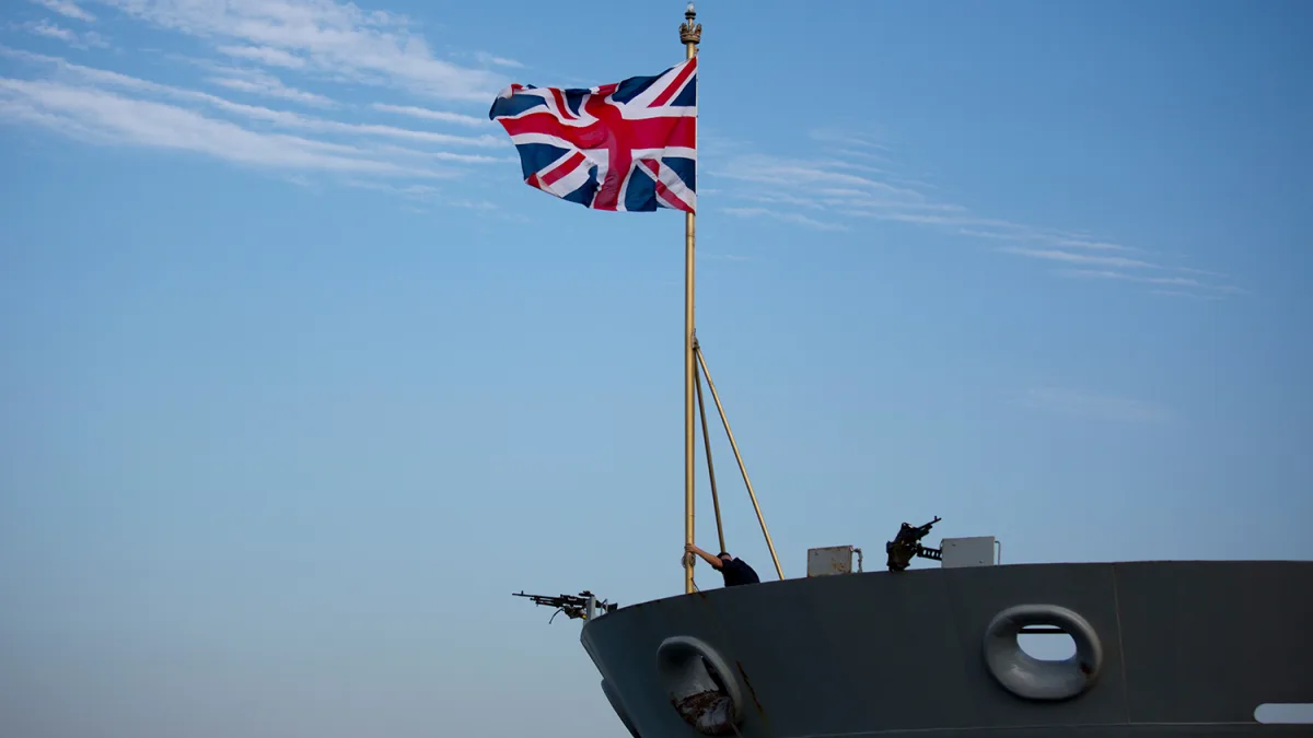 UK Faces Military Crisis as Defense Budget Cuts Over 25 Years Leave Forces Unprepared for Major Conflicts