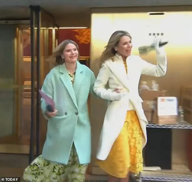 Savannah Guthrie's Emotional Return to 'Today' After Mother's Disappearance