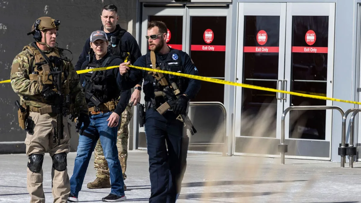 Omaha: Woman Fatally Shot After stabbing Boy at Walmart.