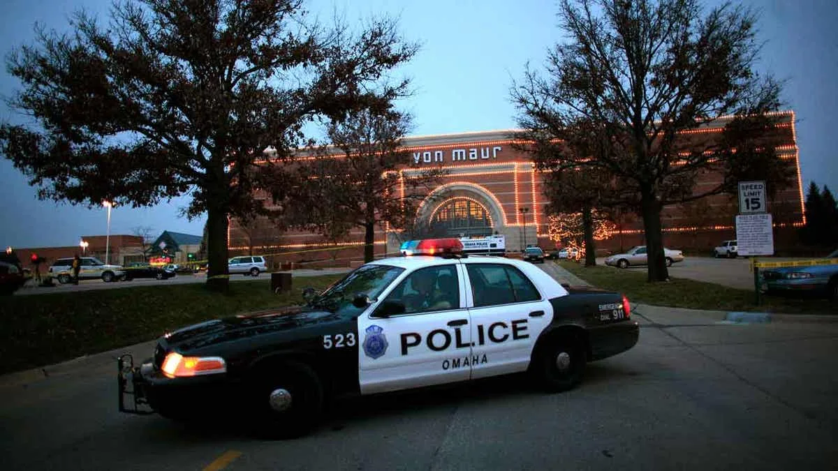 Omaha: Woman Fatally Shot After stabbing Boy at Walmart.